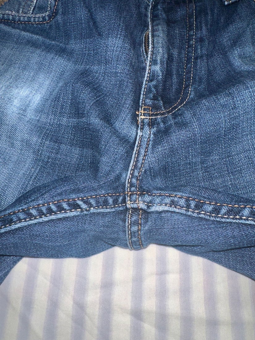 Blugi