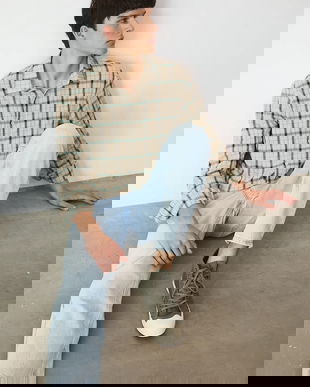 Medicine cămașă culoarea bej, cu guler clasic, regular