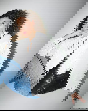 Medicine poșetă culoarea negru