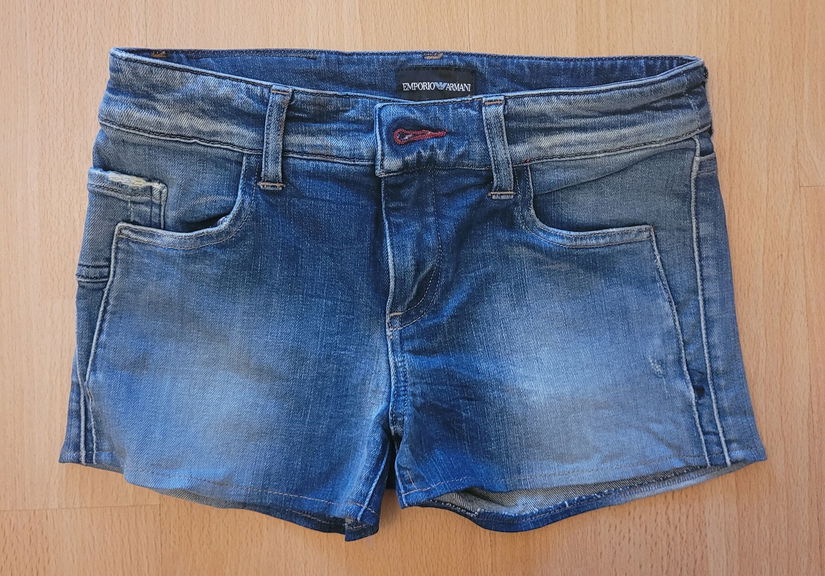 Blugi scurți Armani originali