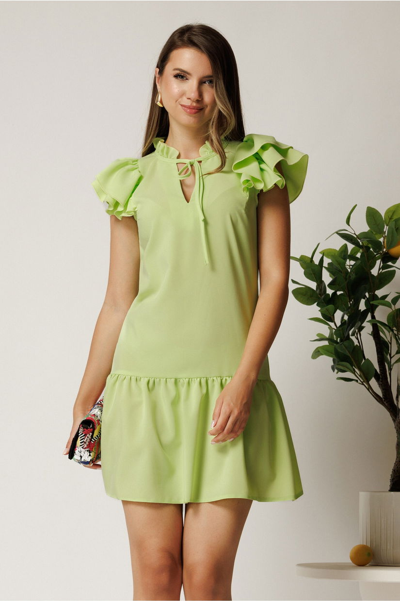Rochie scurta verde lime din triplu voal cu croi cambrat si volan la baza