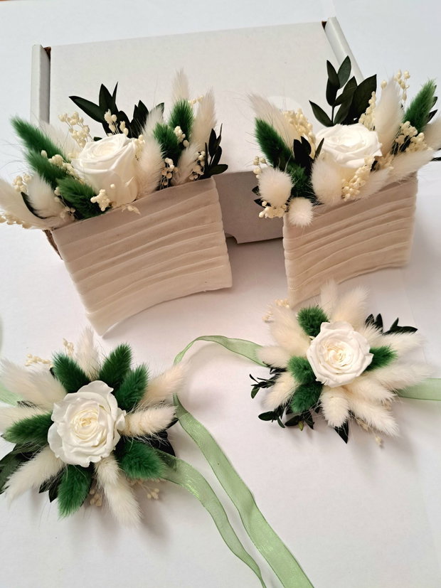 Cocarde Mire/ Naș  Brățări Mireasă /  Nașă/ Cocarde invitați nuntă-flori naturale uscate și stabilizate, Alb Verde închis