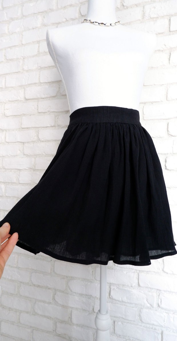 Fusta Incretita Panza Topita Neagra