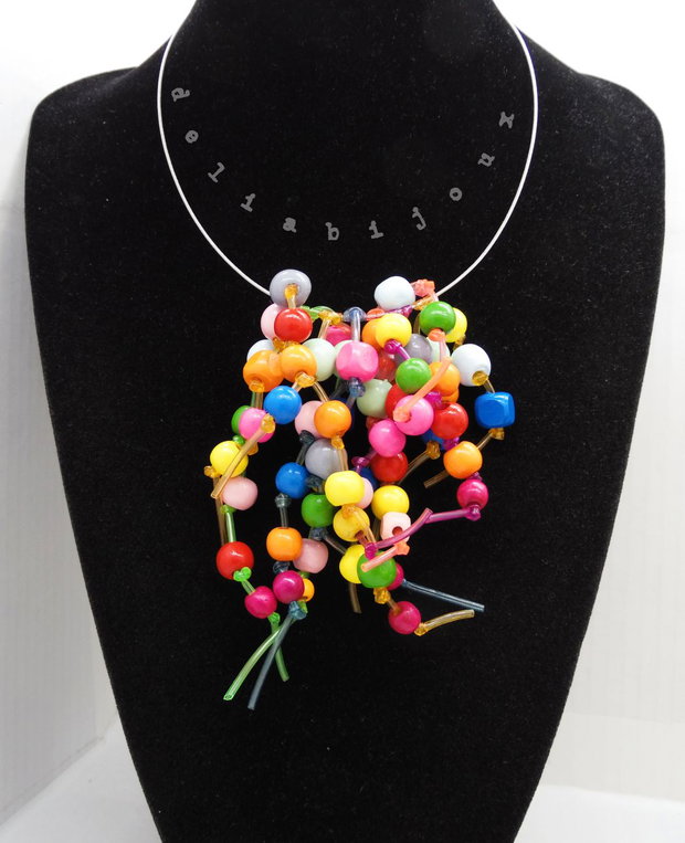 Colier statement unicat multicolor Margele de lemn și tuburi de silicon (cod1273)