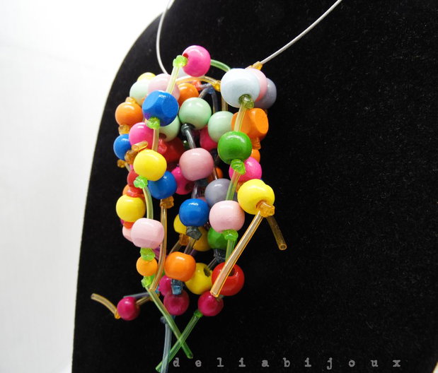 Colier statement unicat multicolor Margele de lemn și tuburi de silicon (cod1273)