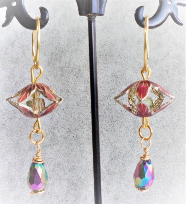Cercei din sarma cu margele cloisonne si cristale tip swarovski - flower