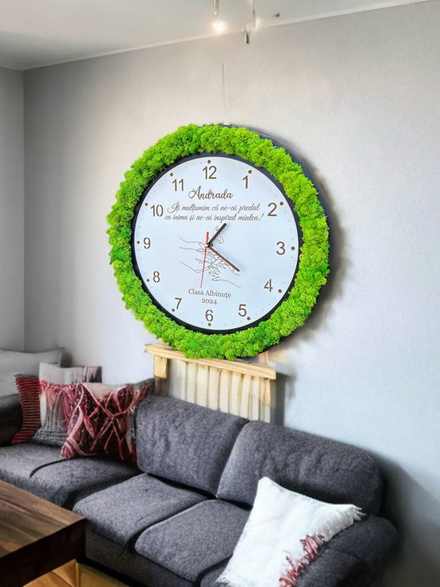 Ceas Personalizat cu Licheni Verzi 40 cm, Cadou pentru Cadre Didactice sau Aniversări