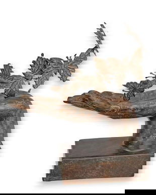 Mana cu fluturi-statueta din rasini speciale