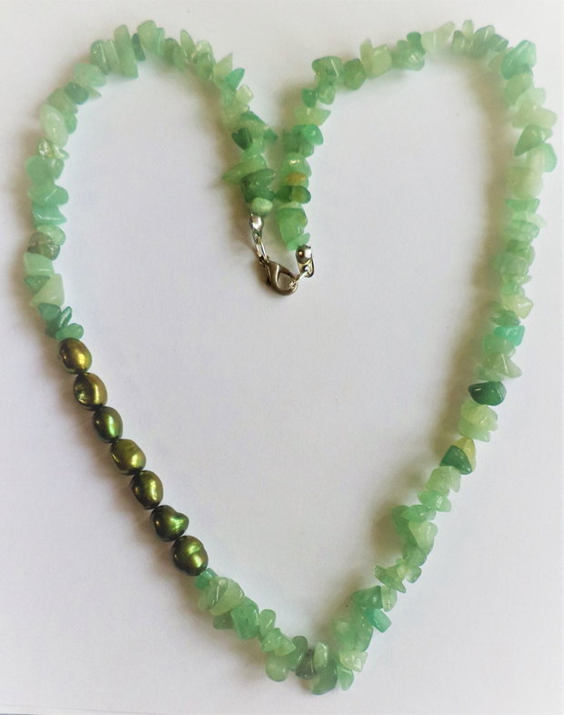 Colier handmade din cipsuri de aventurin si perle de cultura