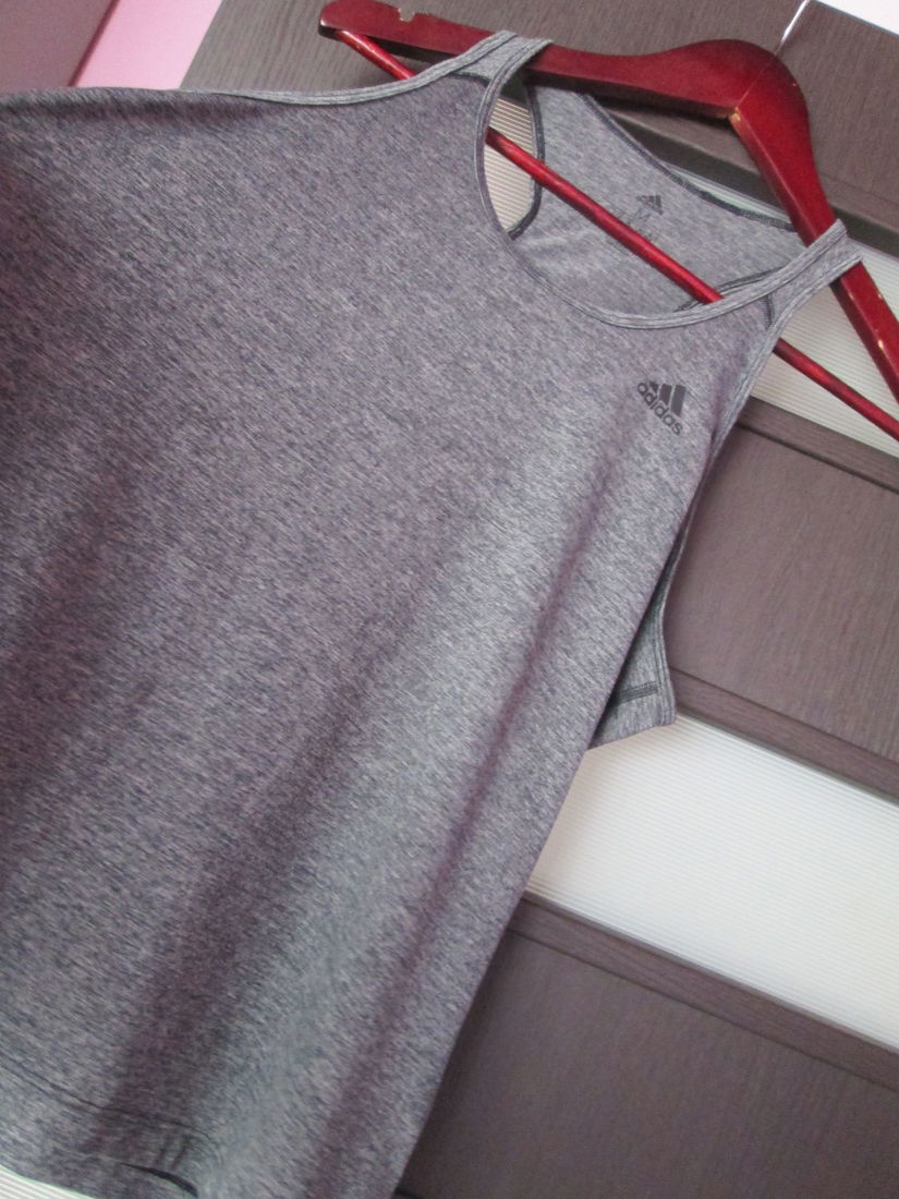 maieu gri Adidas dame  M