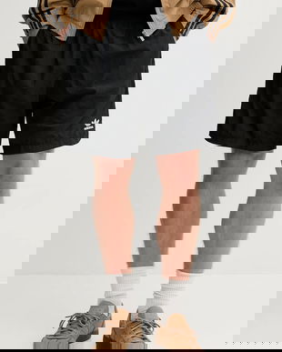 adidas Originals pantaloni scurți Essentials culoarea negru, JX3904