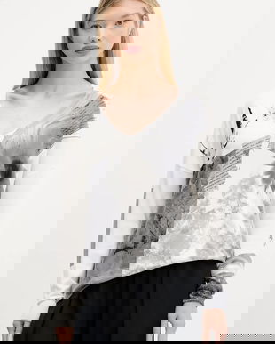 Desigual pulover GOTEMBURGO culoarea bej, light, 25WWJF15