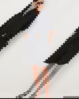 Medicine pantaloni scurți culoarea negru, uni, high waist