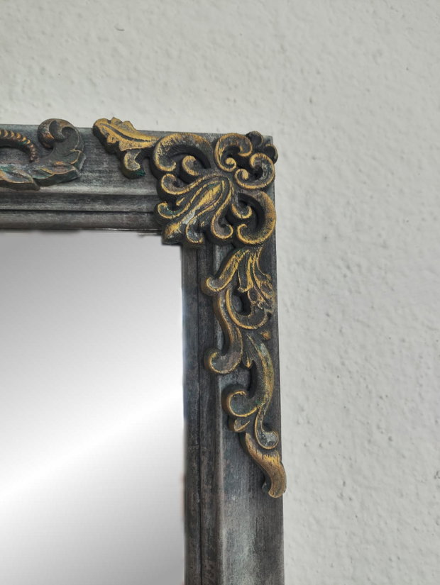 Oglindă -Baroque