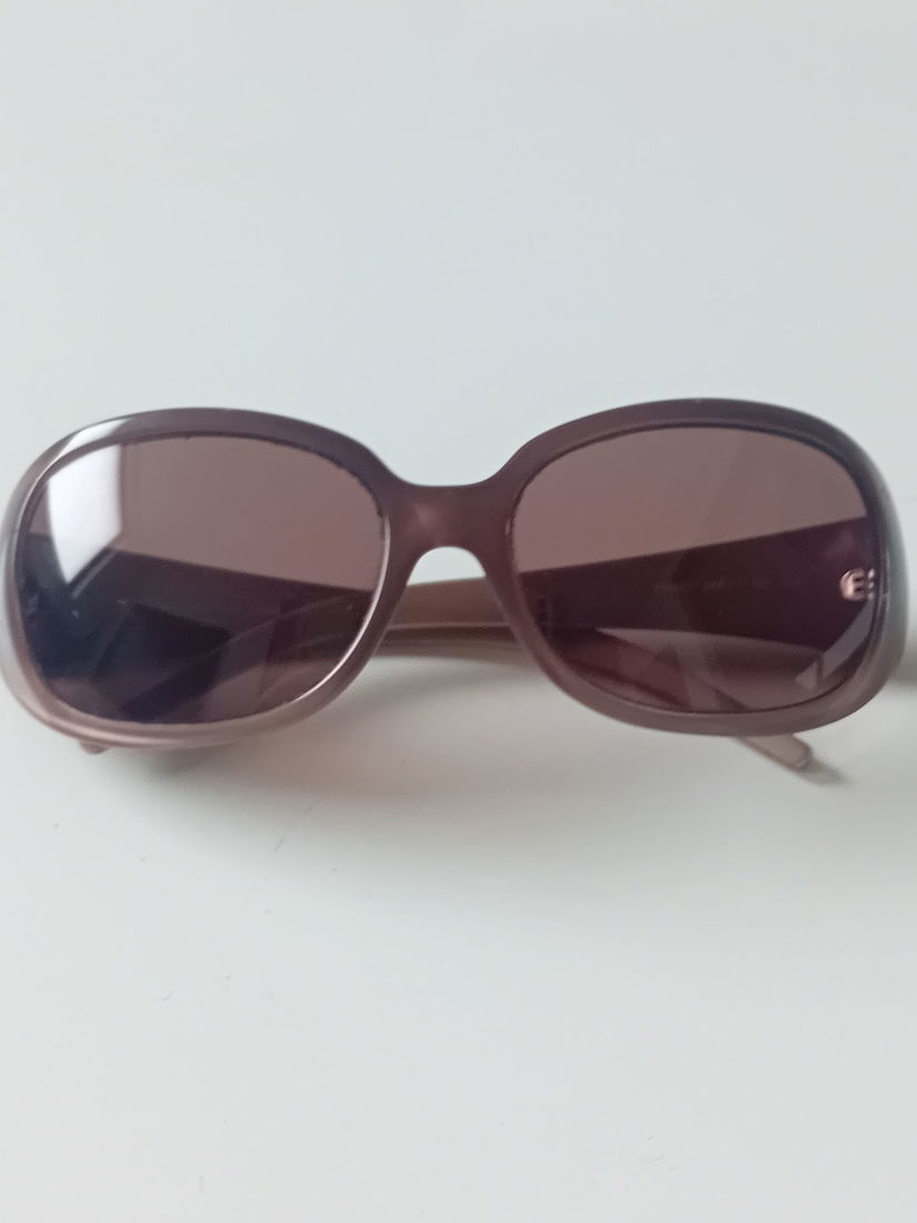 Ochelari de soare Fendi