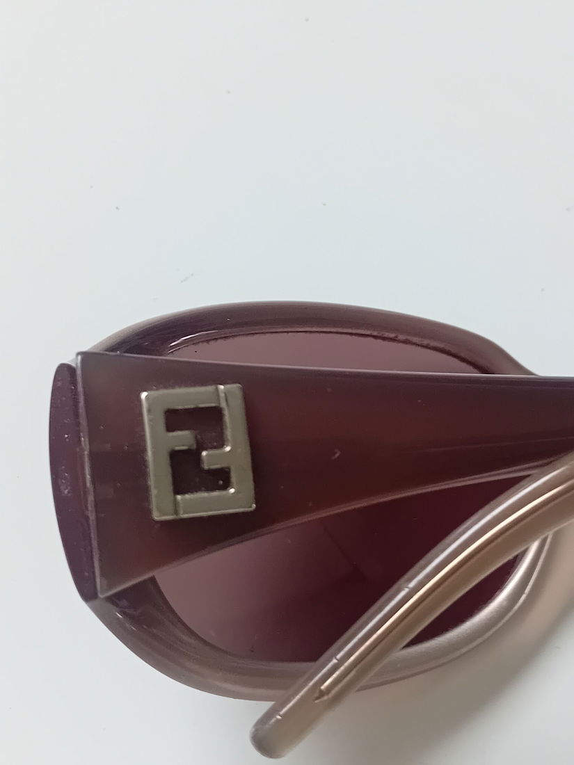 Ochelari de soare Fendi
