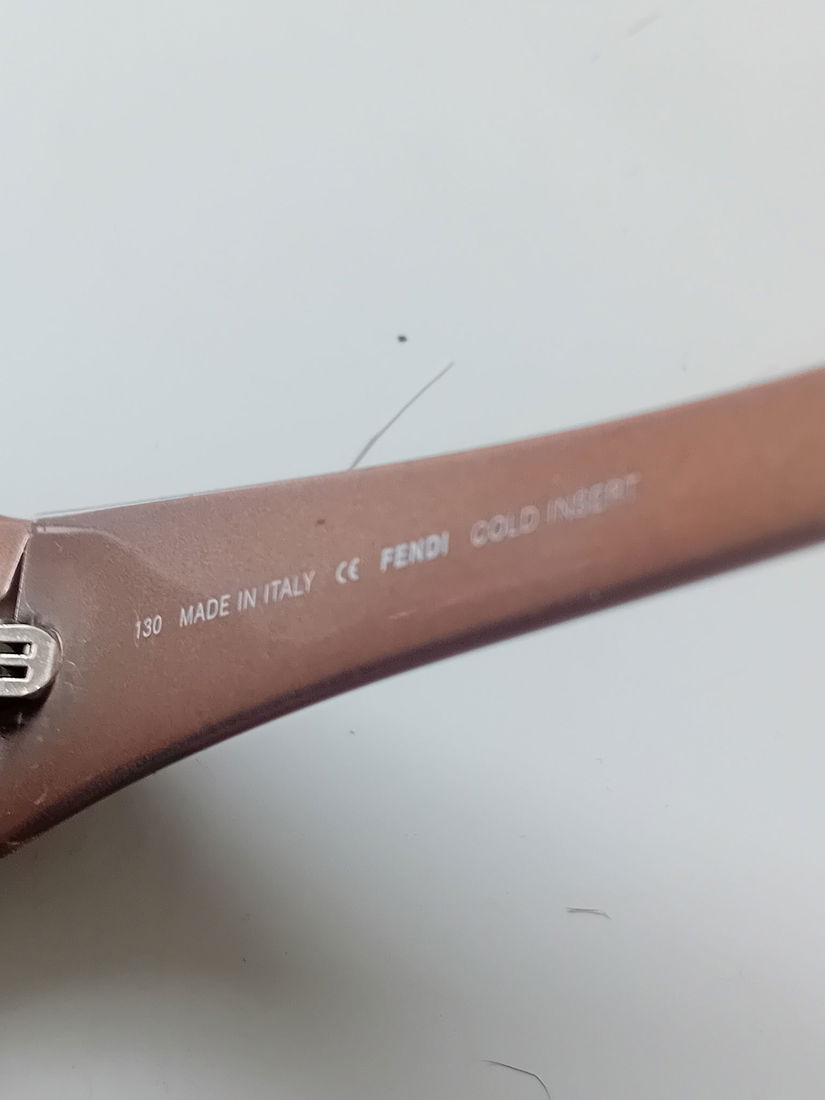 Ochelari de soare Fendi