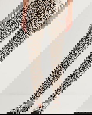 Puma colanți culoarea bej, cu imprimeu, 688085