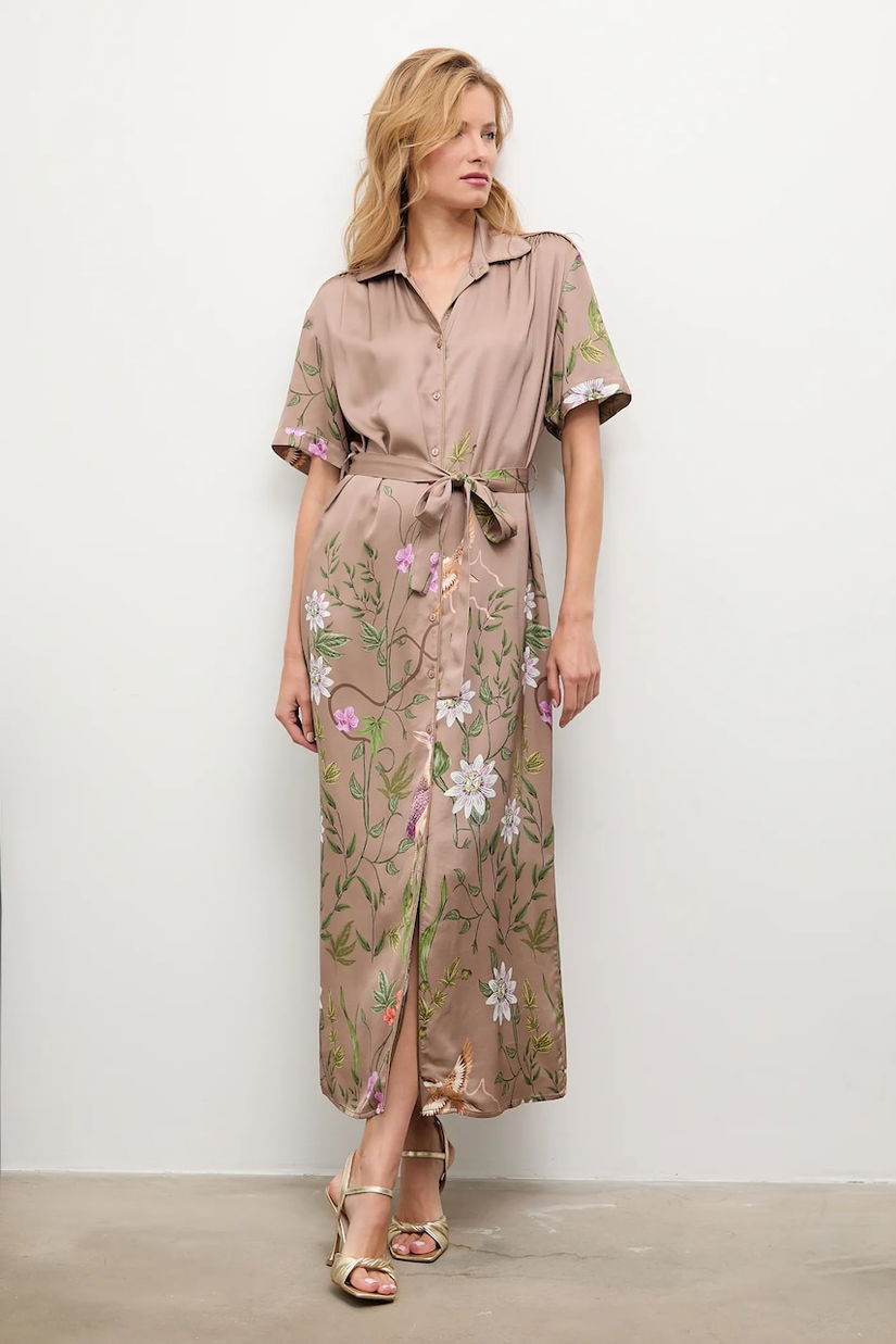 Answear.LAB rochie culoarea maro, maxi, drept