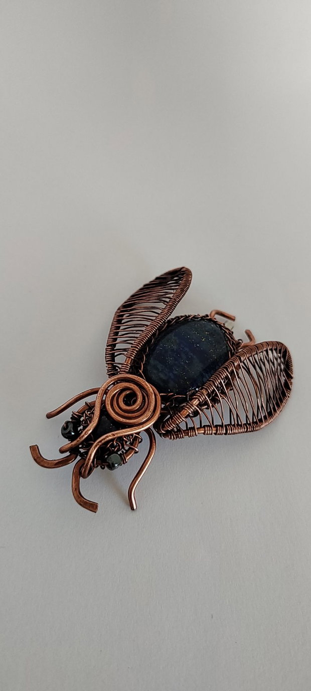 Brosa unicat, brosa din cupru, brosa cu lapis lazuli