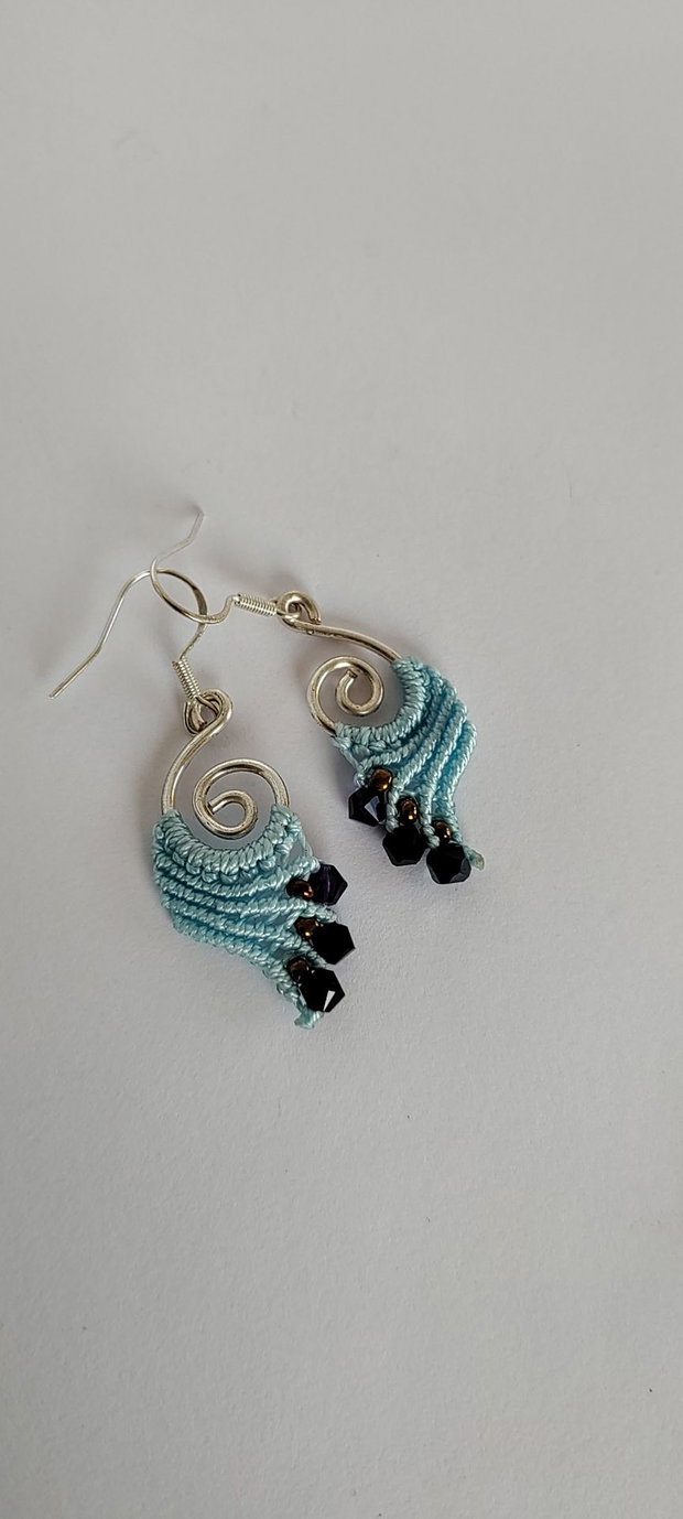 Cercei unicat , cercei boho , cercei din macrame , cercei cu swarovski.