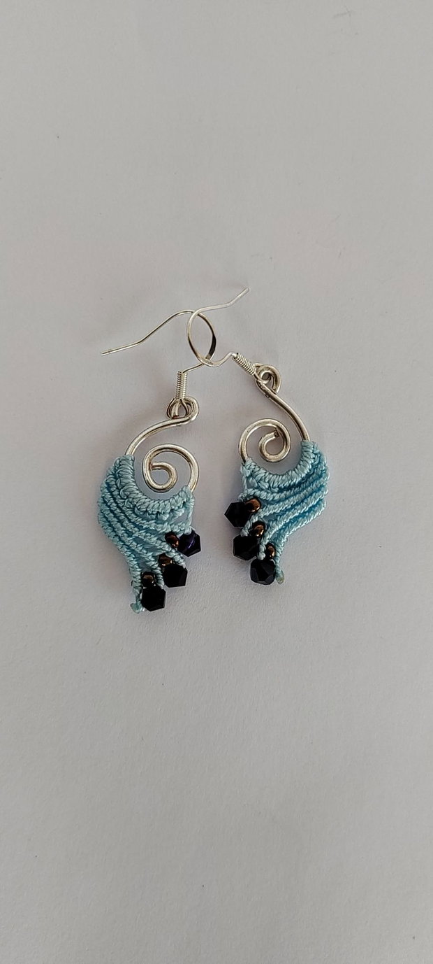 Cercei unicat , cercei boho , cercei din macrame , cercei cu swarovski.