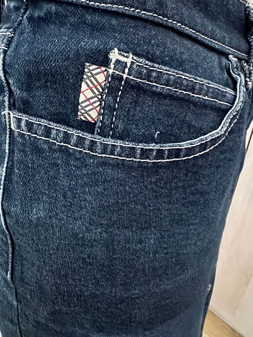 FUSTA BLUGI BURBERRY ORIGINALA 38D,40 IT,GB 8