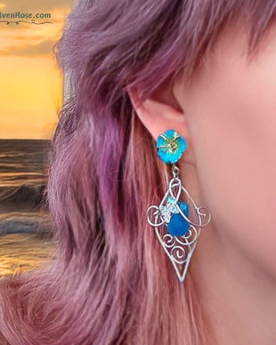Cerceii Moonpetal Glow