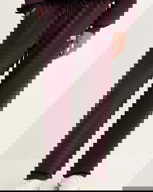 American Vintage pantaloni de trening din bumbac culoarea violet, cu imprimeu, MPLI05B