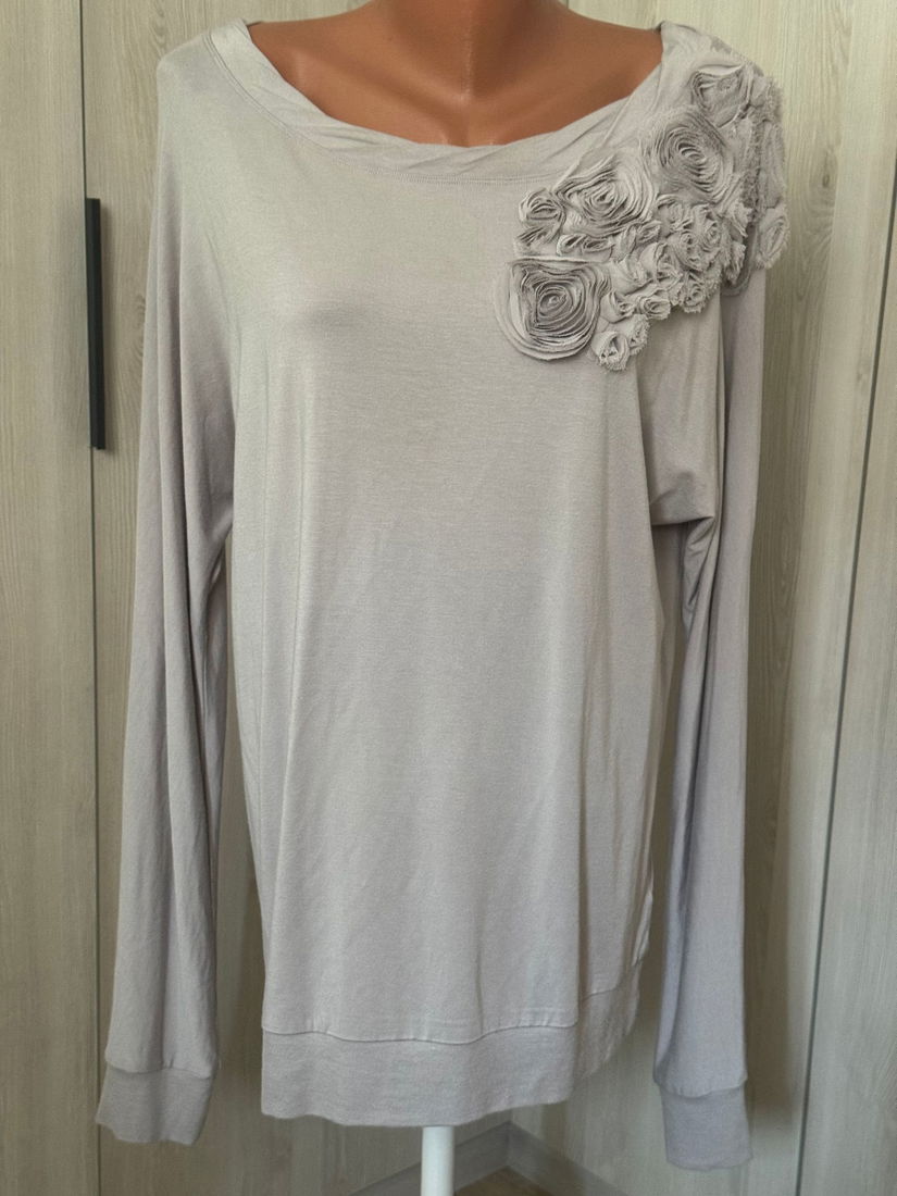 SUPERBA BLUZA LIU-JO JEANS MODEL SPECTACULOS MARIME L NOUA CU ETICHETE