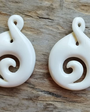 Pandantiv os, 38x27 mm
