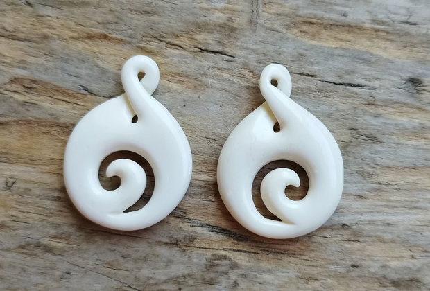 Pandantiv os, 38x27 mm