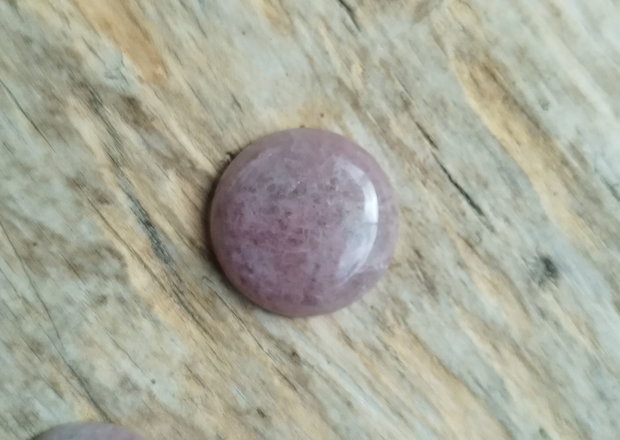 Cabochon cuart strawberry. 25 mm
