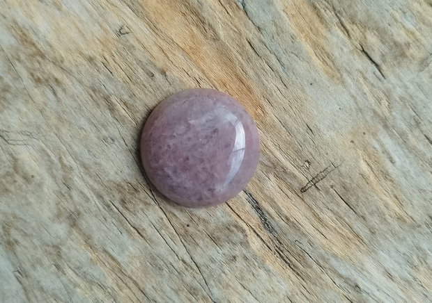 Cabochon cuart strawberry. 25 mm
