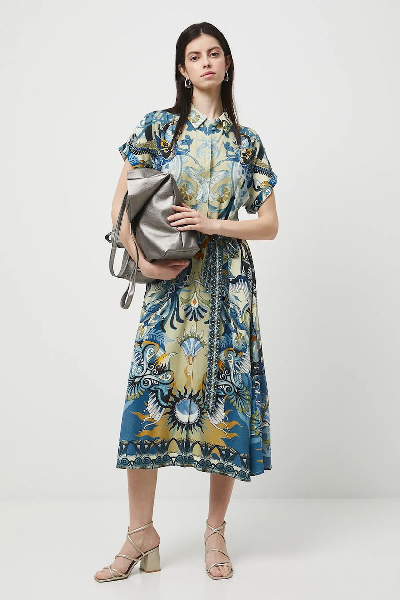 Medicine rochie midi, evazati