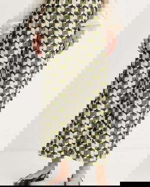 Weekend Max Mara pantaloni de mătase FIBBIA culoarea verde, drept, high waist, 2525136142600