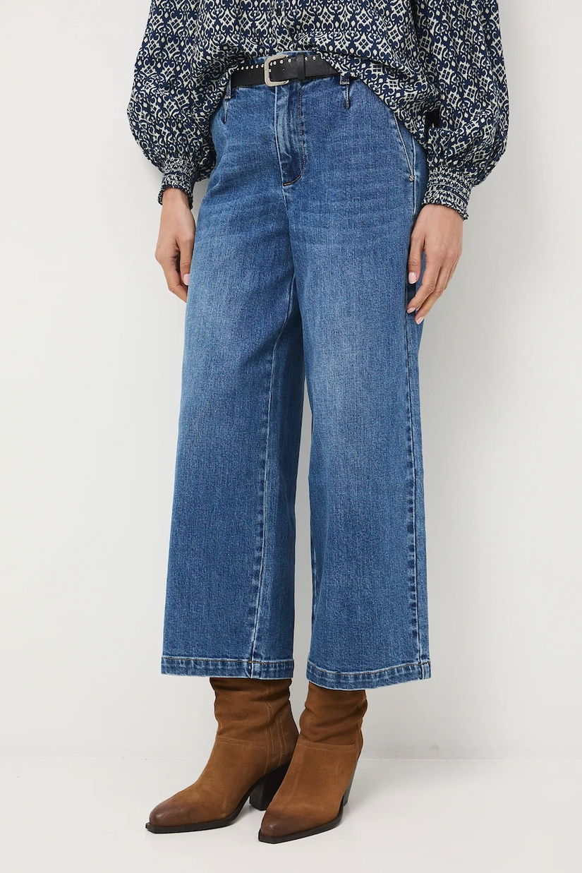 Medicine jeans