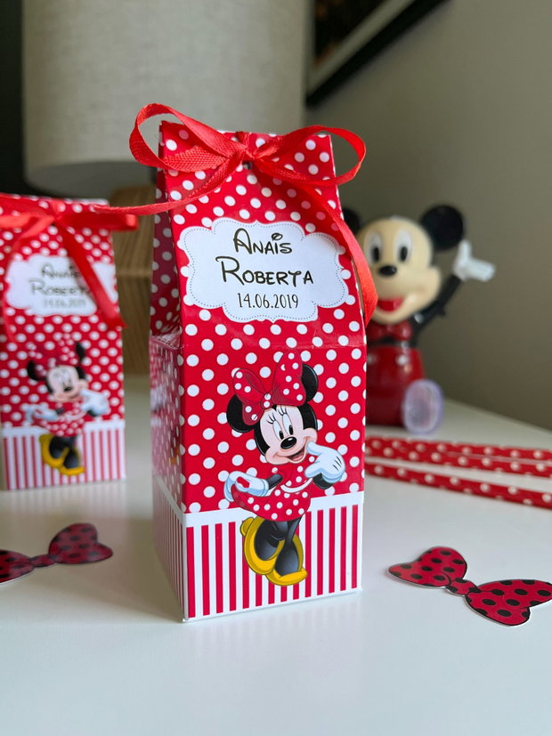 Cutii marturii botez  Minnie mouse rosie