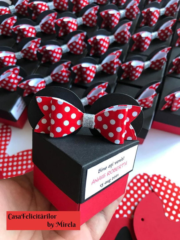 Cutii marturii botez Minnie mouse