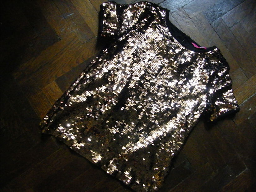 Bluza cu paiete