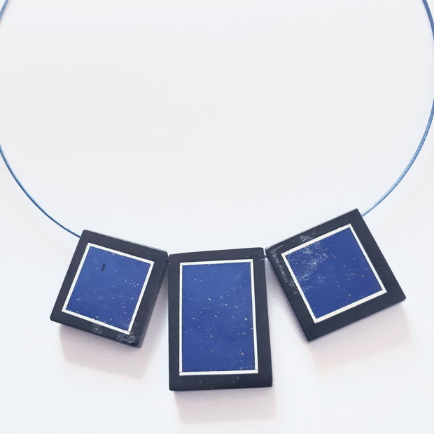 Colier cu elemente geometrice din lapis slefuit