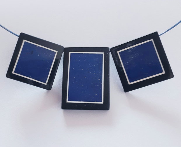 Colier cu elemente geometrice din lapis slefuit