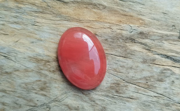 Cabochon cuart cherry, 30x22 mm