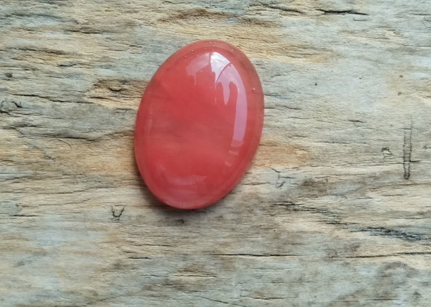 Cabochon cuart cherry, 30x22 mm