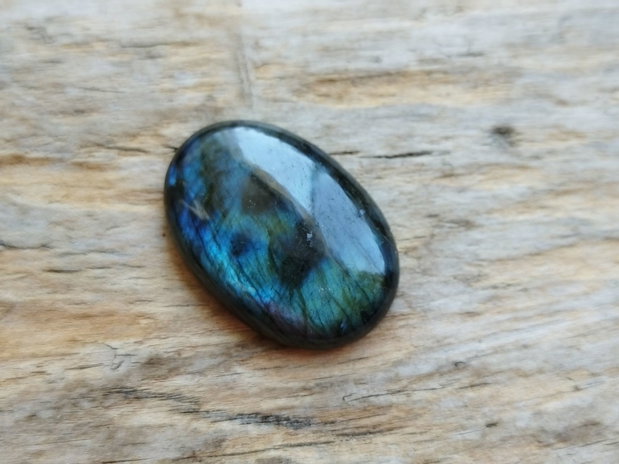 Cabochon labradorit, 36x25x7.5 mm