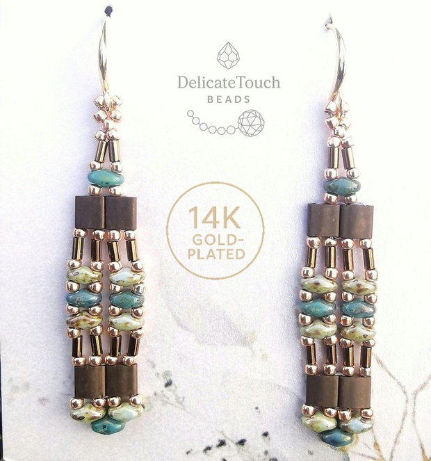 Cercei lungi boho chic, handmade cu Miyuki Tila si SuperDuo turcoaz si bronz, tortite aurii 14k