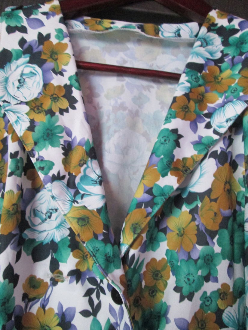 bluza vesela de vara dame M
