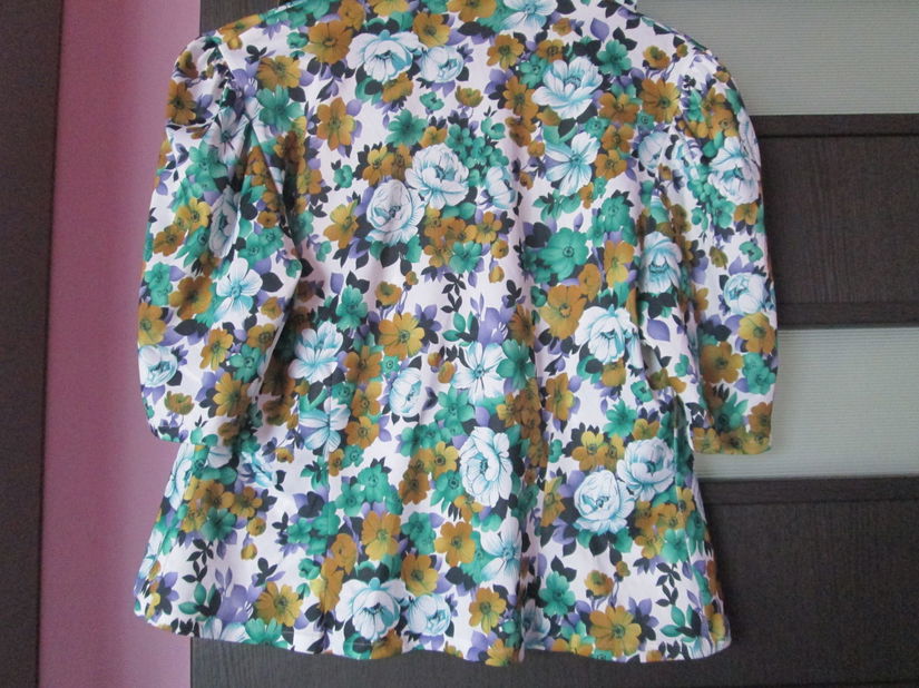 bluza vesela de vara dame M