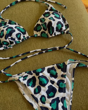 Costum De Baie