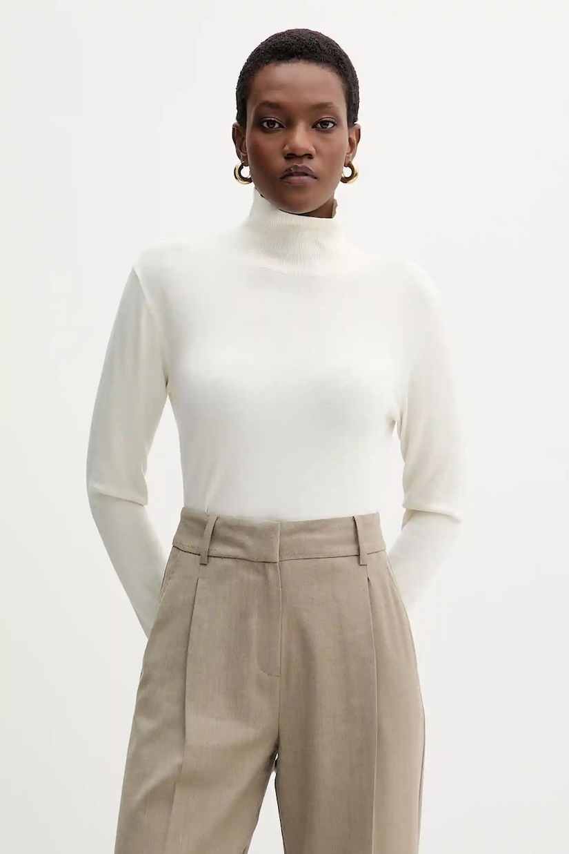 Weekend Max Mara pulover de mătase KIKU culoarea bej, light, cu guler, 2525366012600